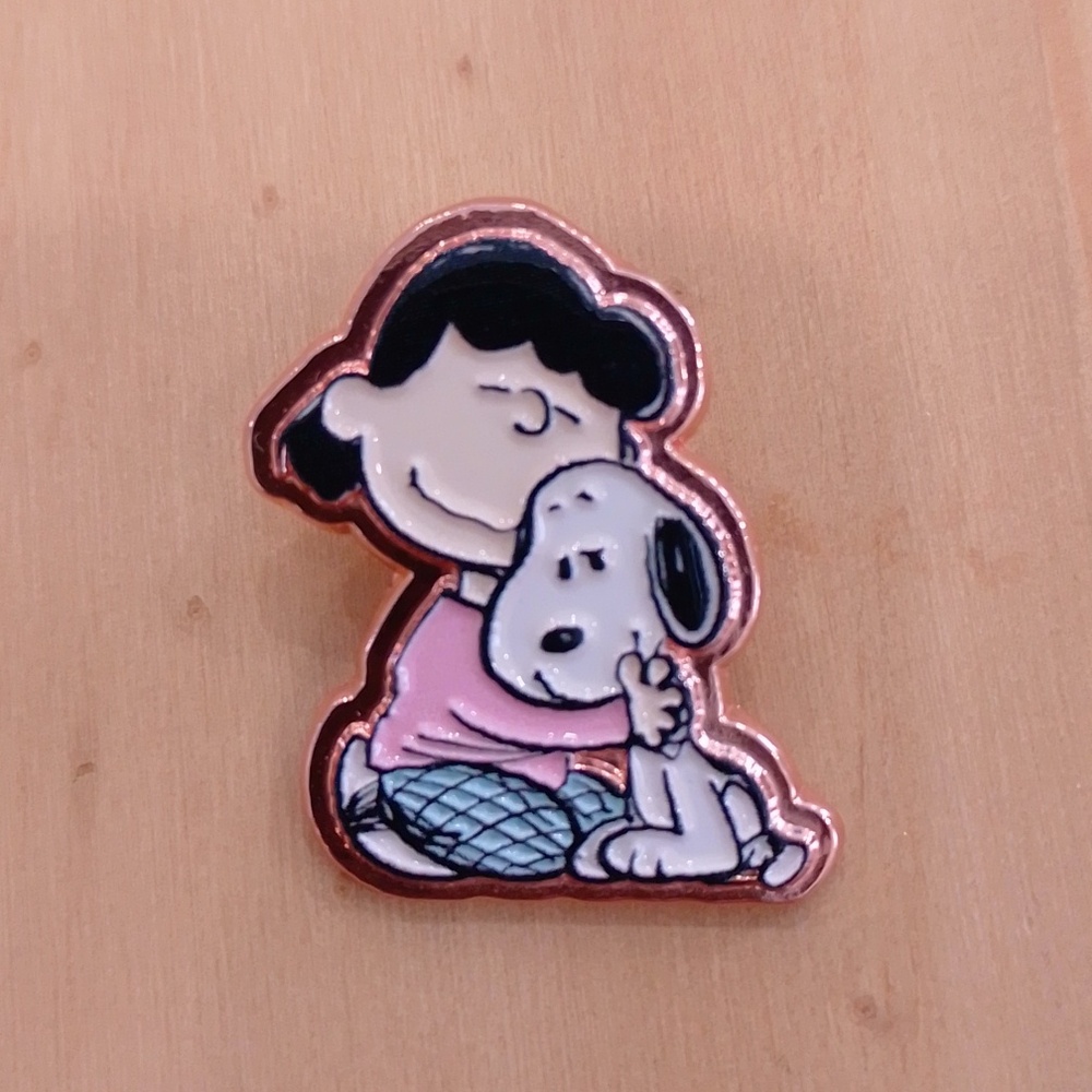 🆕 Peanuts Snoopy Lucy Enamel Pin Brooch Charlie Brown